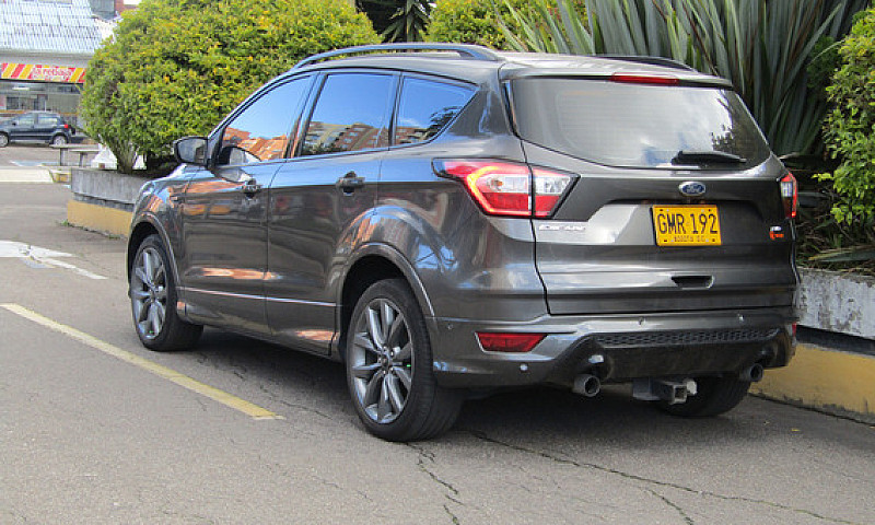 Ford Escape 2.0 St -...