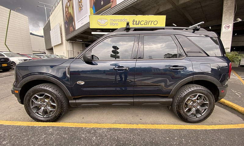 Ford Bronco Sport 2....