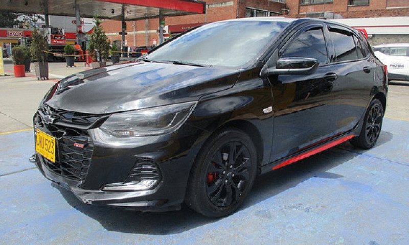 Chevrolet Onix Rs Tu...