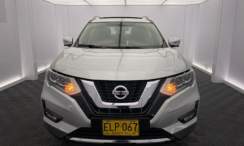 Nissan X-Trail 2.5 E...