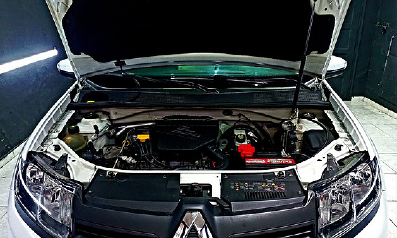 Renault Sandero 1.6 ...