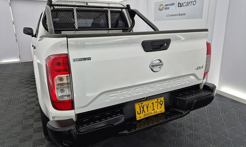 Nissan Frontier 2.5 ...