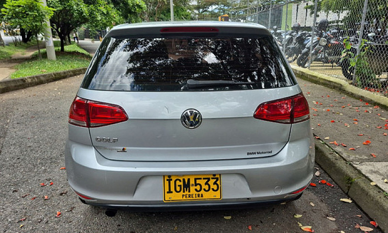 Volkswagen Golf 1.6 ...