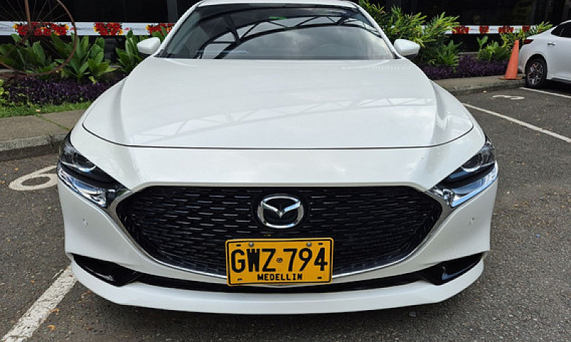 Mazda 3 2.0 Touring ...