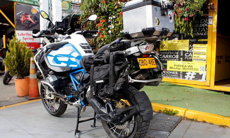 Bmw Gs Adventure 201...
