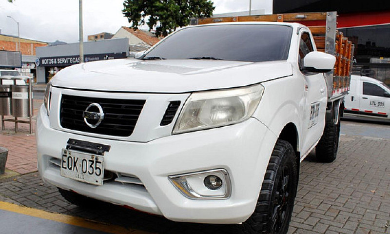 Nissan Frontier 2.5 ...