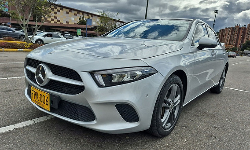 Mercedes Benz A 200 ...