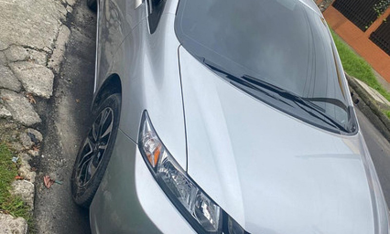 Honda Civic 1.8 Ex-L...