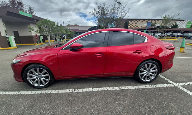 Mazda 3 2.0 Grand To...