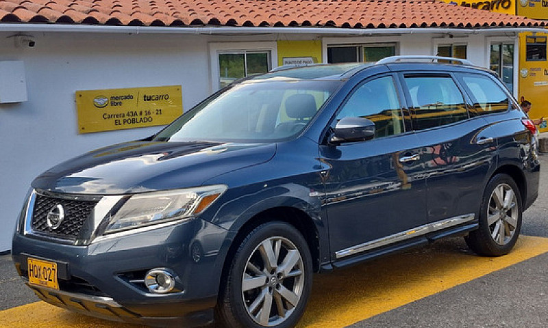 Nissan Pathfinder 3....