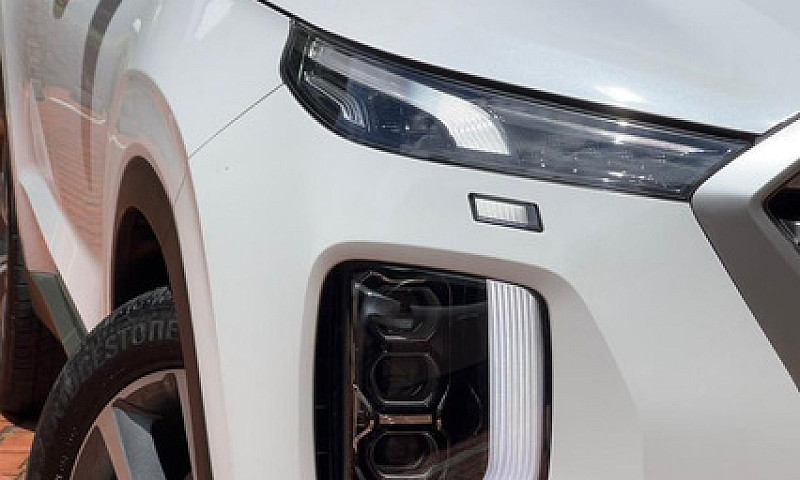 Hyundai Palisade Lim...