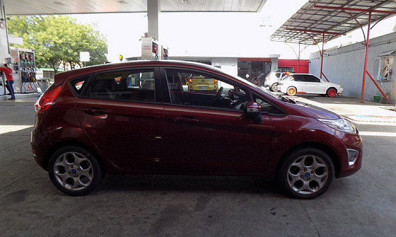 Ford Fiesta 1.6 Hatc...