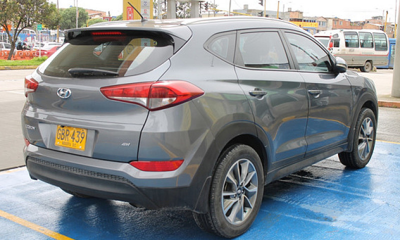 Hyundai Tucson 2.0 N...
