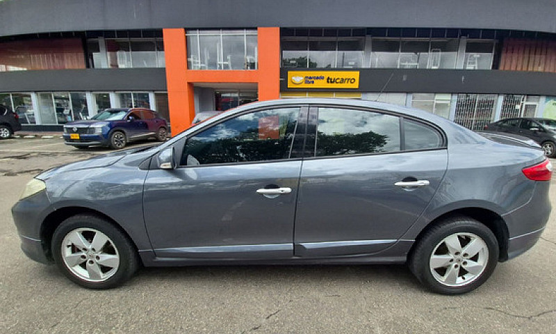 Renault Fluence 2.0 ...
