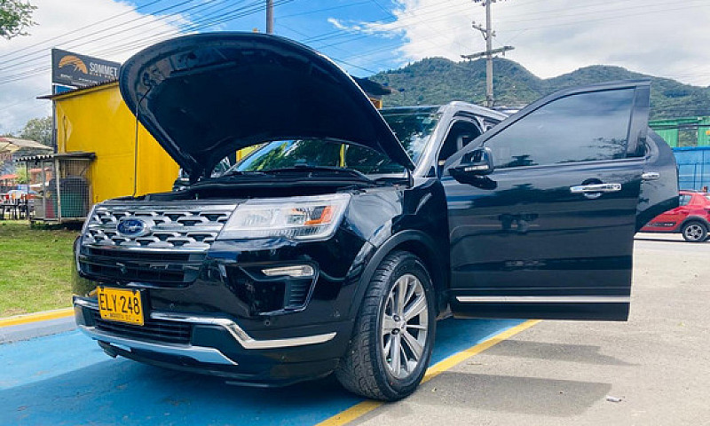 Ford Explorer 2.3 Li...