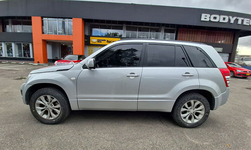 Suzuki Grand Vitara ...