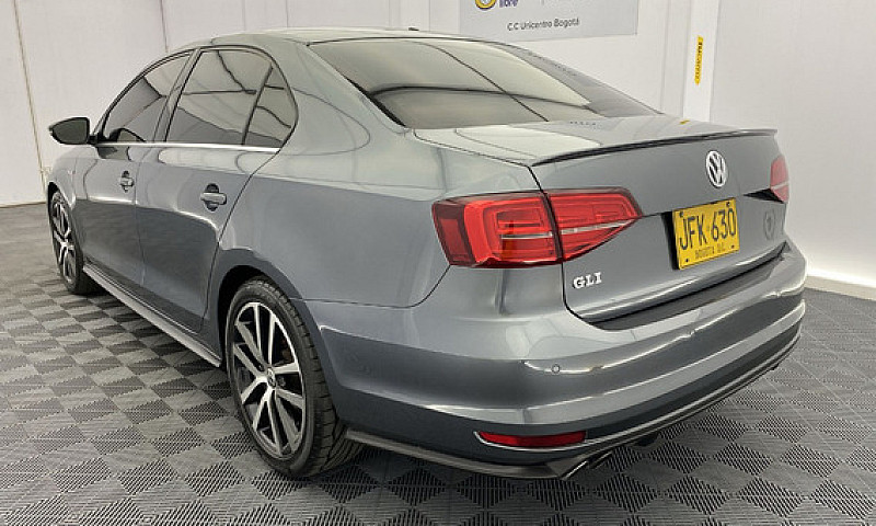 Volkswagen Jetta Gli...