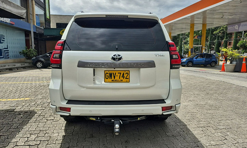 Toyota Prado 3.0 Tx-...