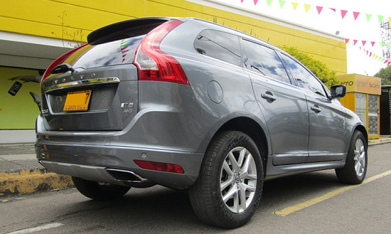Volvo Xc60 2.0 T5 Aw...