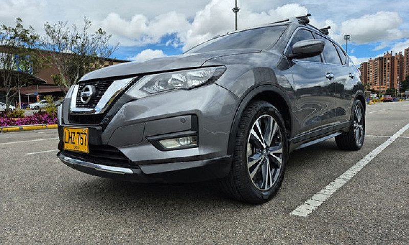 Nissan X-Trail 2.5 A...