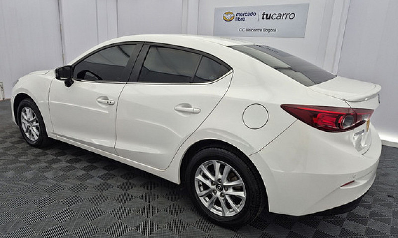 Mazda 3 2.0 Touring ...