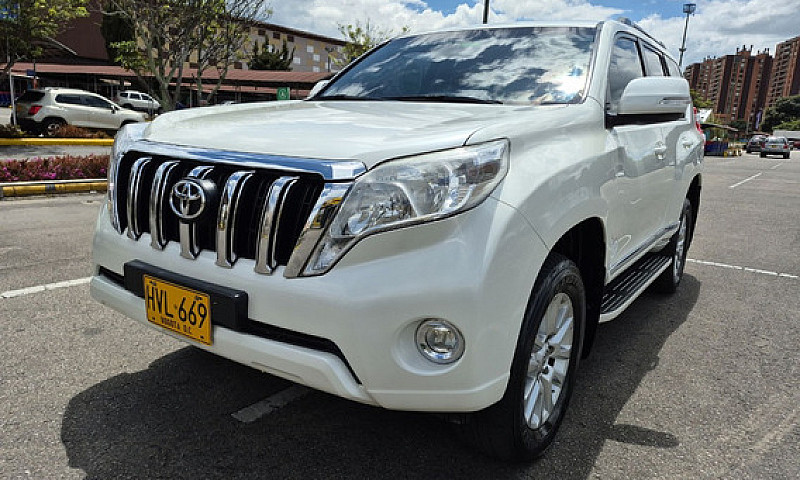 Toyota Prado 3.0 Tx-...