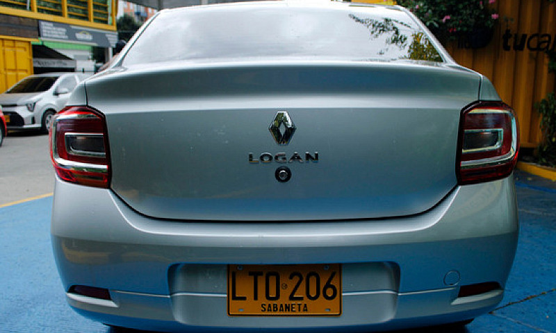 Renault Logan 1.6 Dy...
