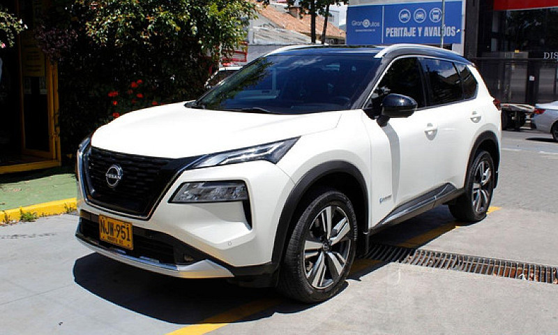 Nissan X-Trail 1.5 E...