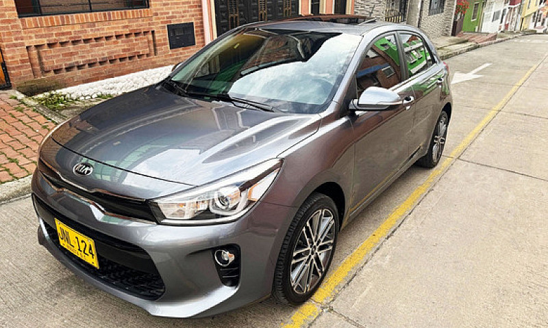 Kia Rio 1.4 Zenith...