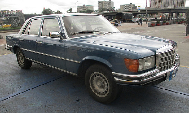 Mercedes Benz 280 Se...