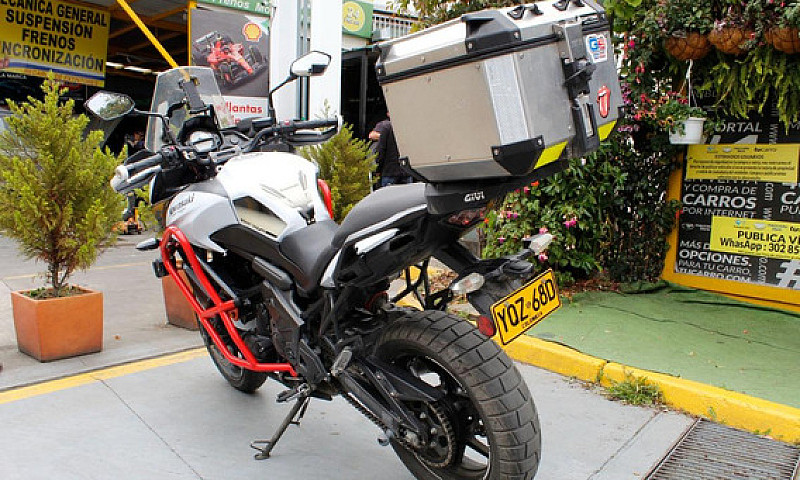 Kawasaki Versys 650 ...