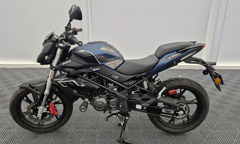 Benelli Tnt 150I...