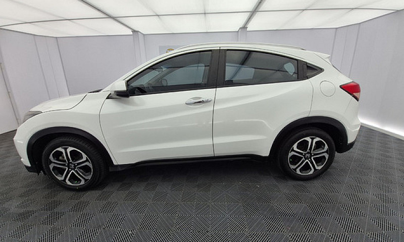 Honda Hr-V Awd At 1....