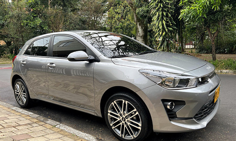 Kia Rio 1.4 Vibrant ...