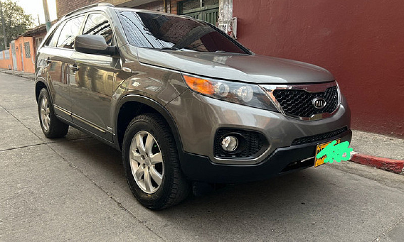 Kia Sorento Lx 4*4...