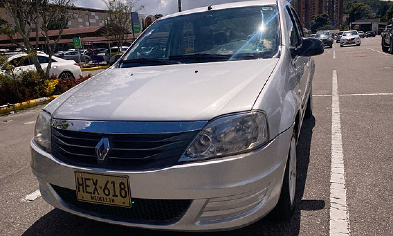 Renault Logan Expres...