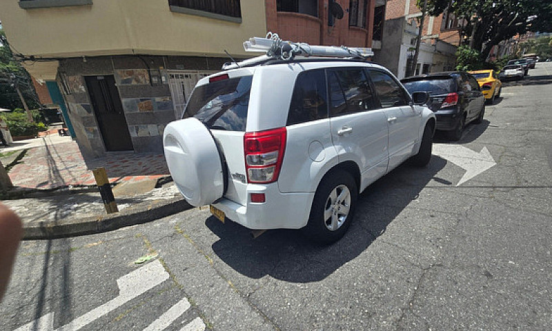 Gran Vitara 2,7 Cc 4...