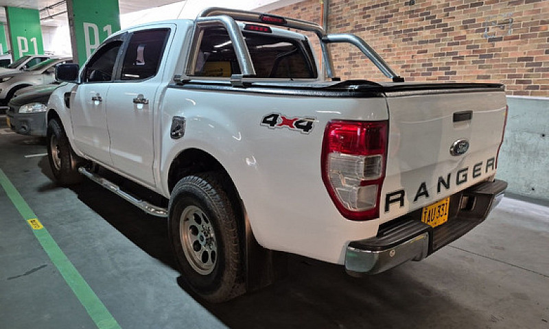 Ford Ranger 2.2...