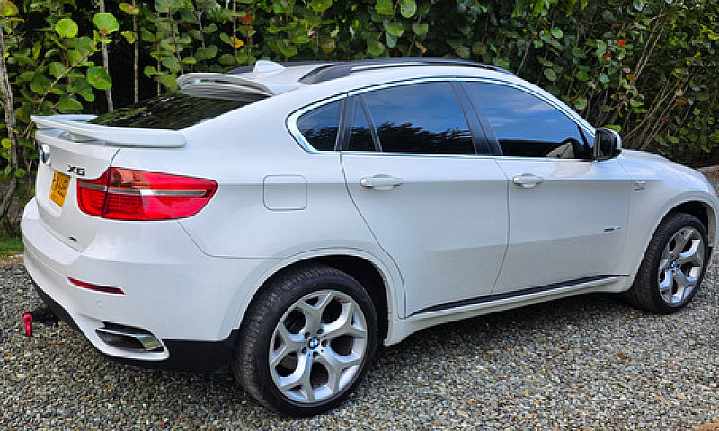 Bmw X6 4.4 Xdrive50I...