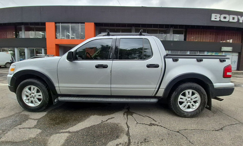 Ford Explorer 4.0 Sp...