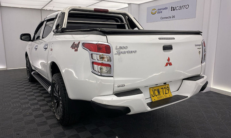 Mitsubishi L200 2.5L...