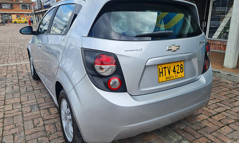 Chevrolet Sonic 1.6C...