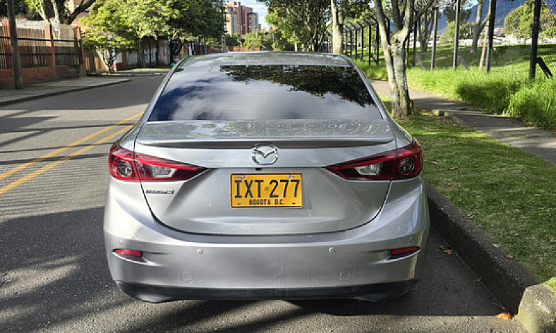 Mazda 3 2.0 Grand To...