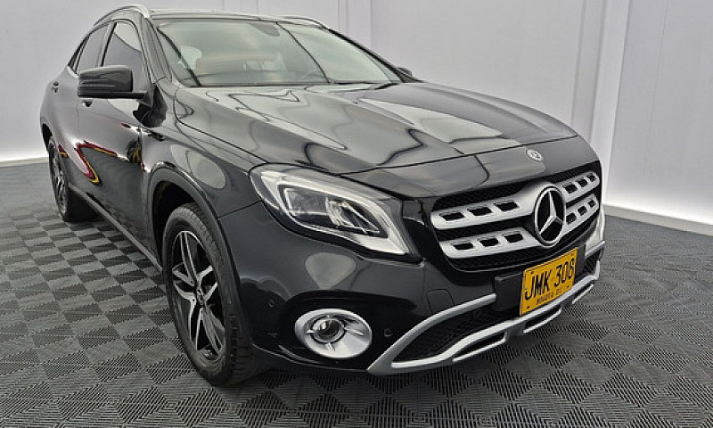 Mercedes-Benz Gla 20...