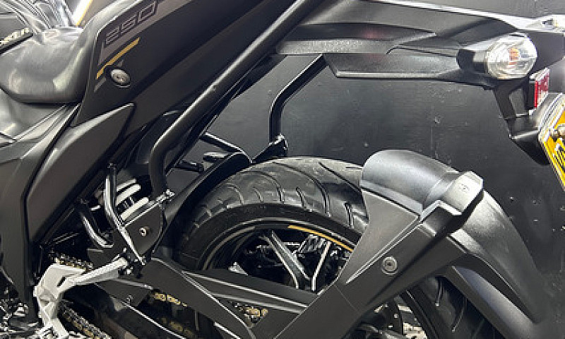 Suzuki Gixxer 250 - ...