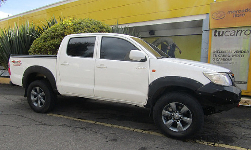 Toyota Hilux 2.5 Vig...
