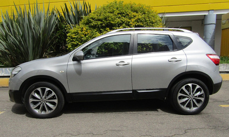 Nissan Qashqai 2.0 4...