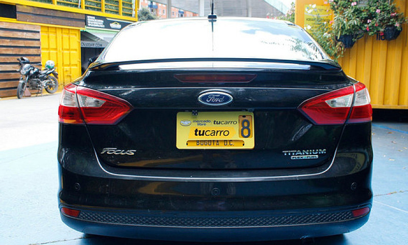Ford Focus 2.0 Titan...