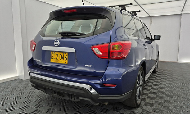 Nissan Pathfinder 3....