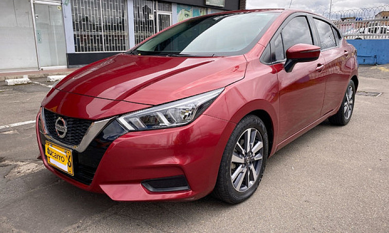 Nissan Versa 1.6 Adv...